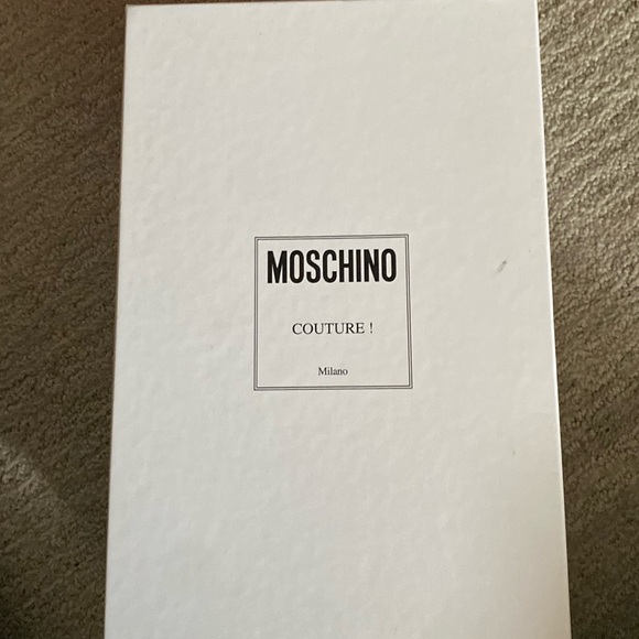 Moschino velvet maxi letter loafers size 37 - Picture 1 of 5